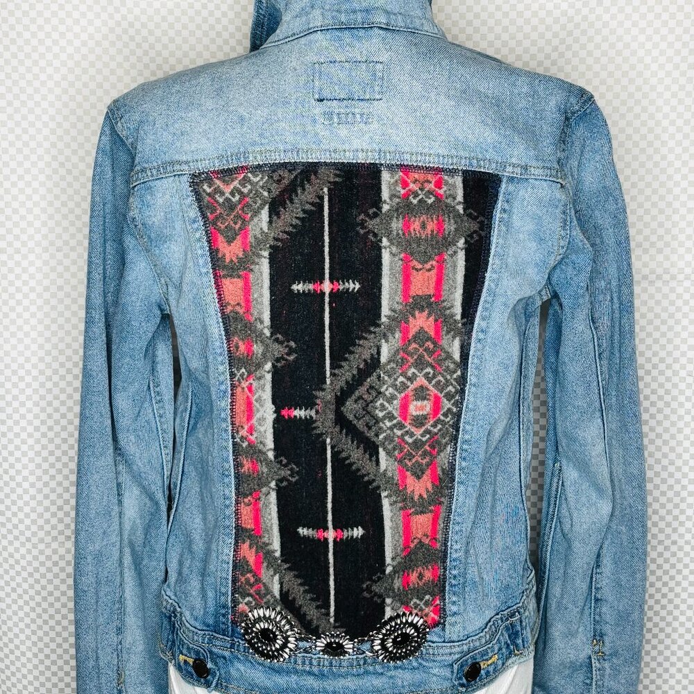 Upcycled Custom Light Blue jean jacket beautiful Aztec pink gray black w.Conco S